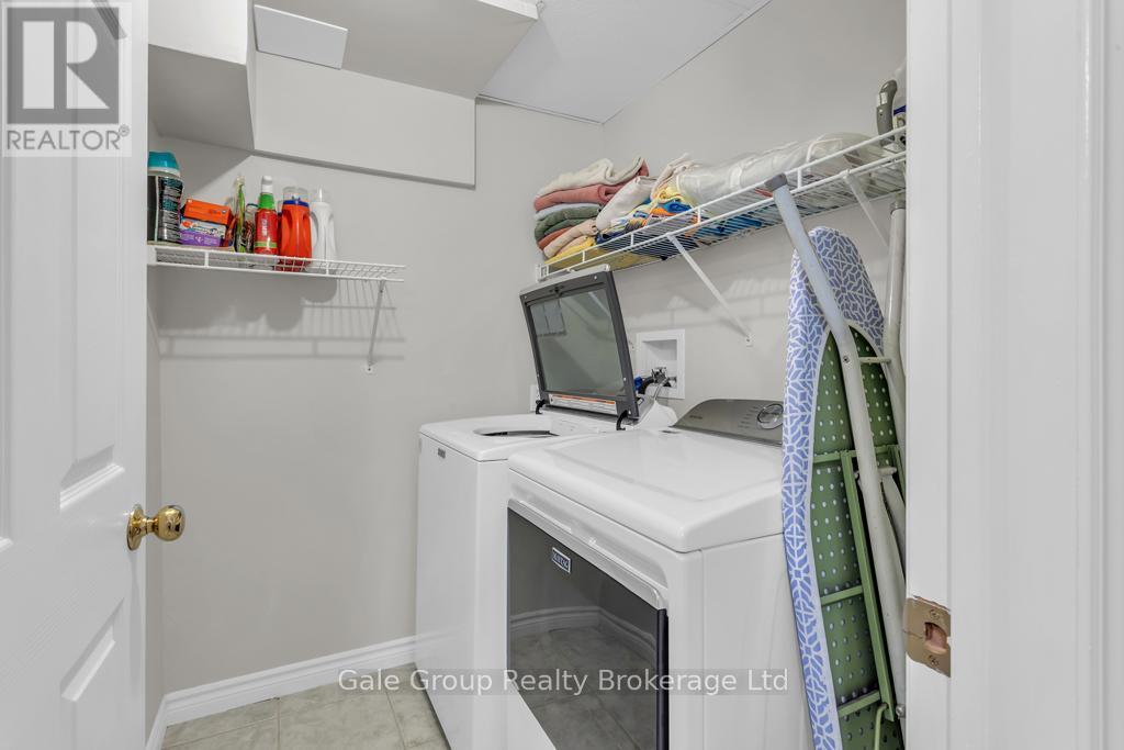 37 Crow Crescent, Woodstock (Woodstock - North), ON - Indoor Photo Showing Laundry Room