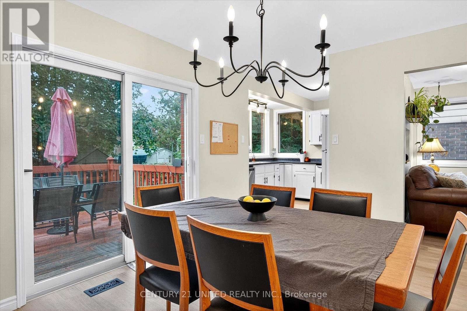 1481 Wildlark Drive, Peterborough (Monaghan Ward 2), ON - Indoor Photo Showing Dining Room