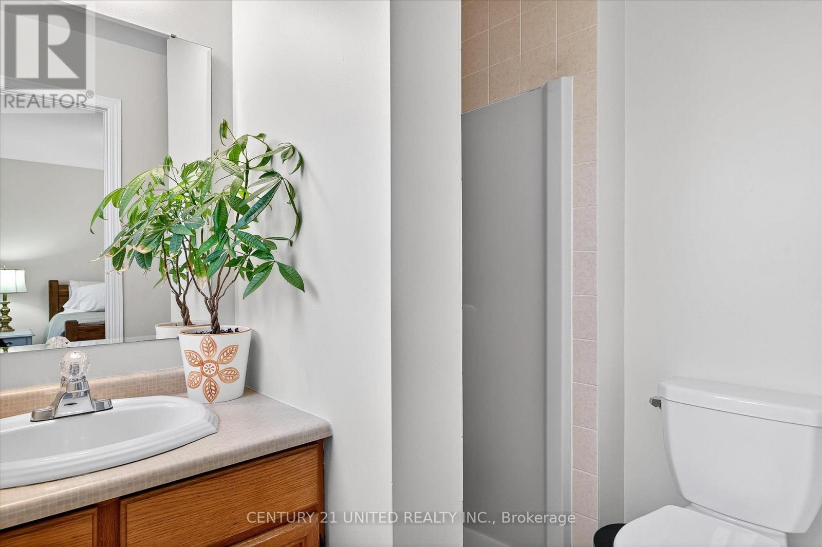 1481 Wildlark Drive, Peterborough (Monaghan Ward 2), ON - Indoor Photo Showing Bathroom