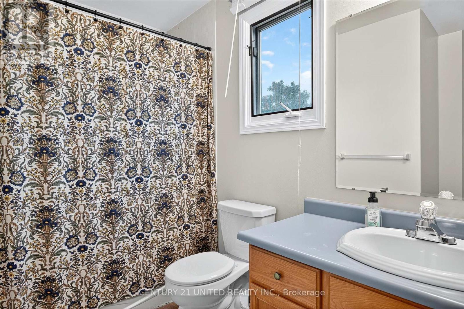 1481 Wildlark Drive, Peterborough (Monaghan Ward 2), ON - Indoor Photo Showing Bathroom