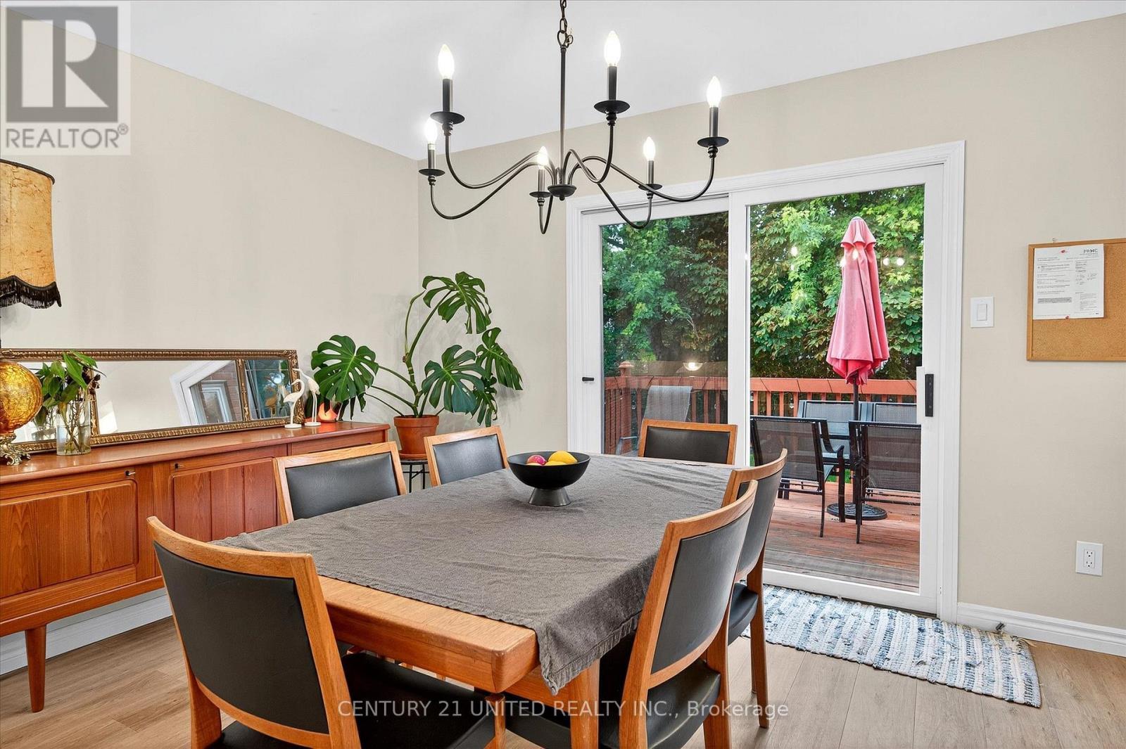 1481 Wildlark Drive, Peterborough (Monaghan Ward 2), ON - Indoor Photo Showing Dining Room