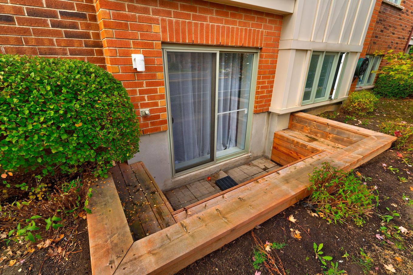 Terrasse - 3760 Boul. Gareau, Longueuil (Saint-Hubert), QC - Outdoor With Exterior