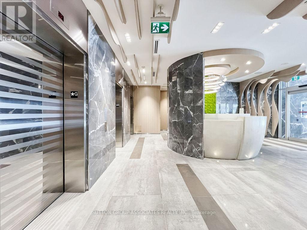 1909 - 21 Carlton Street, Toronto, ON - Indoor Photo Showing Other Room