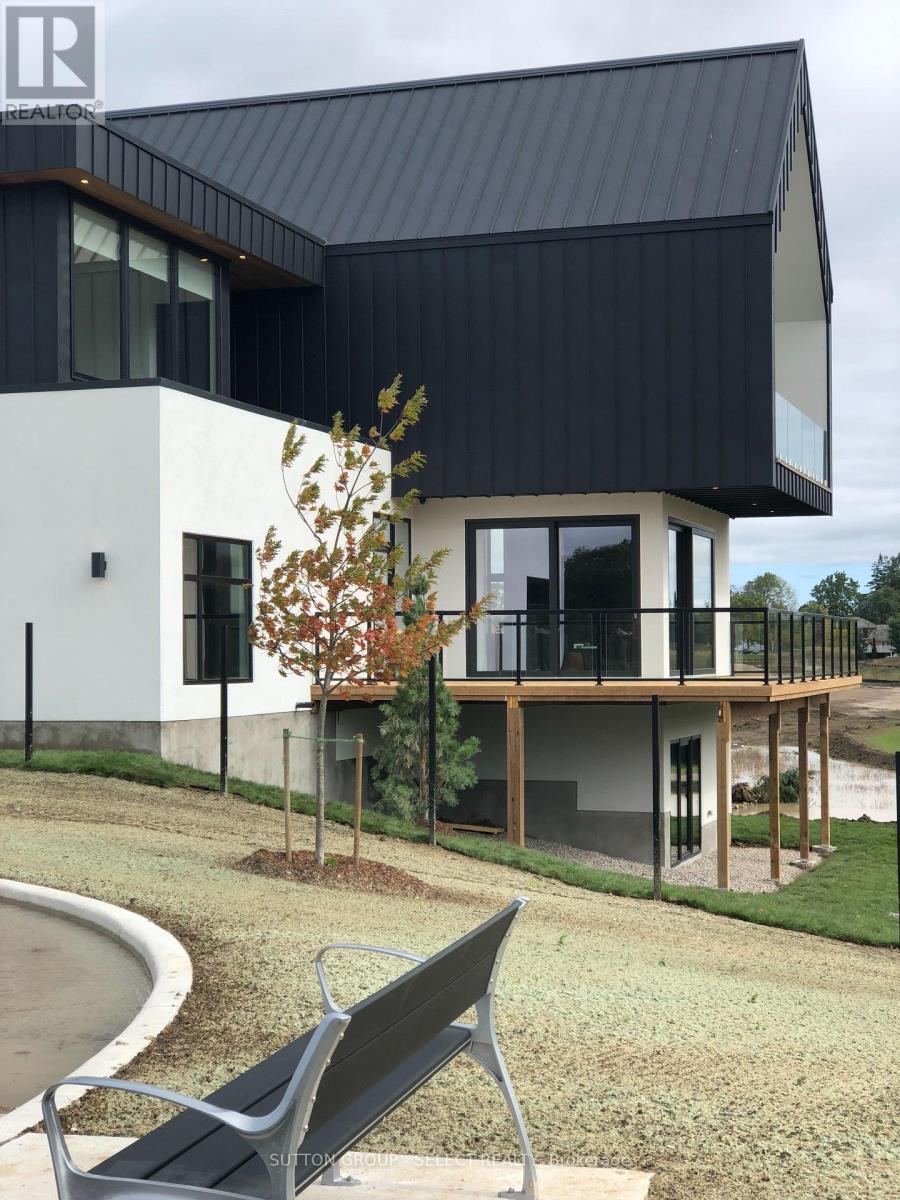 2564 Woodhull Road, London South (South K), ON