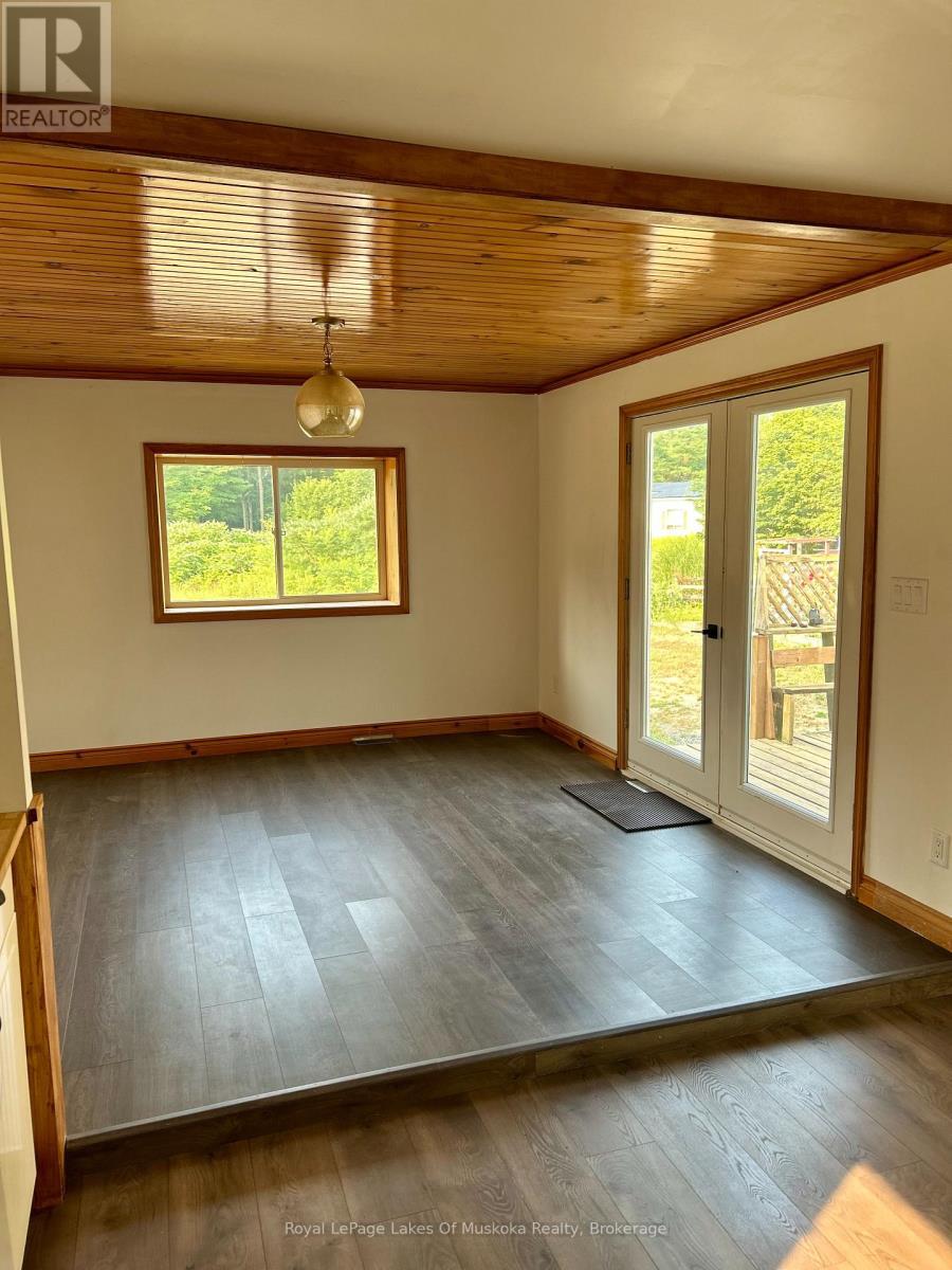 8 - 1701 Highway 11, Gravenhurst (Morrison), ON - Indoor Photo Showing Other Room