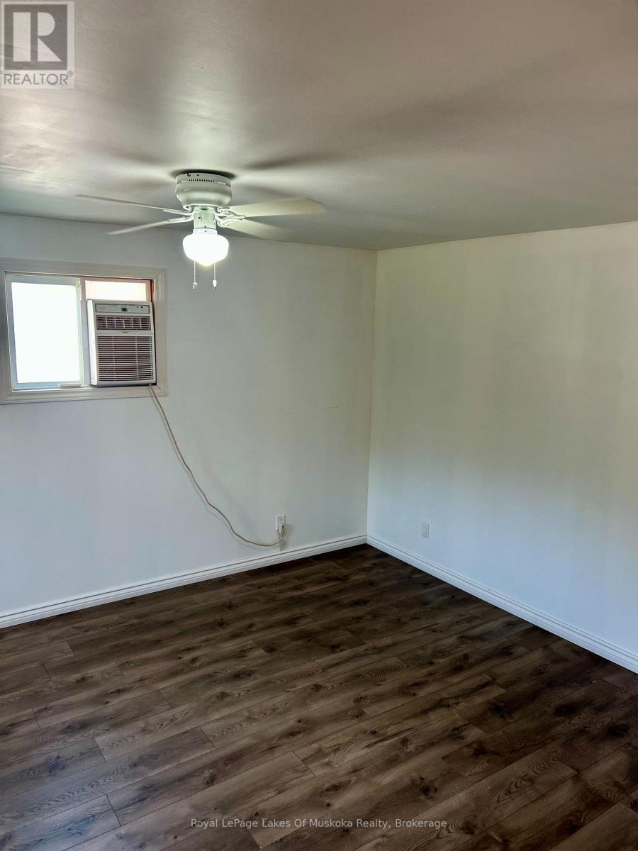 8 - 1701 Highway 11, Gravenhurst (Morrison), ON - Indoor Photo Showing Other Room