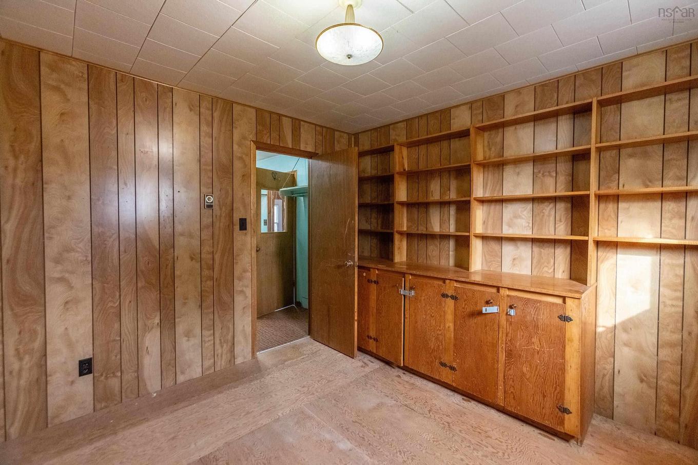 9242 Highway 2, Southampton, NS