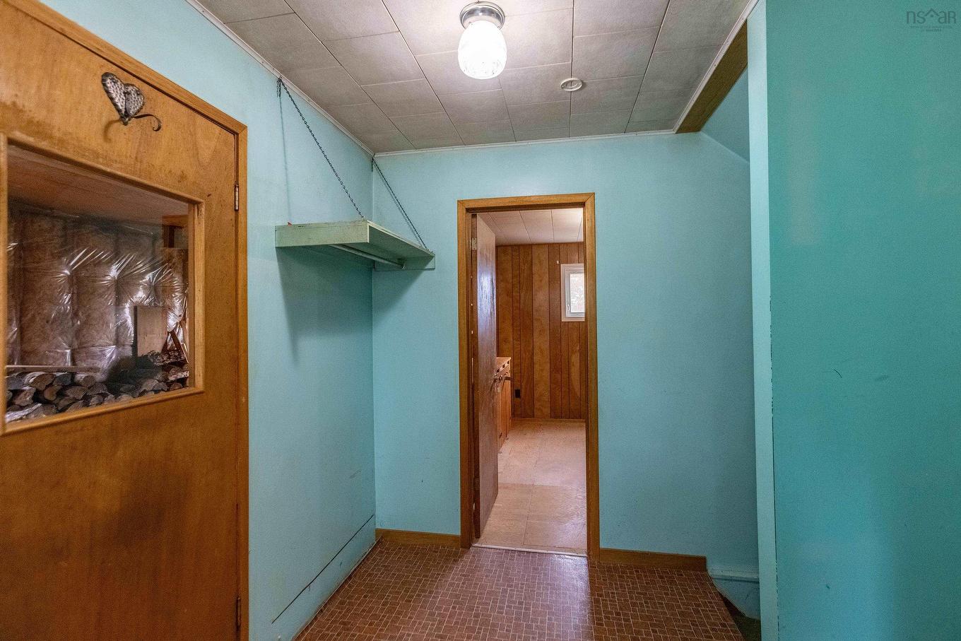 9242 Highway 2, Southampton, NS