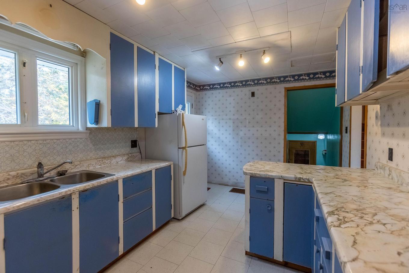 9242 Highway 2, Southampton, NS