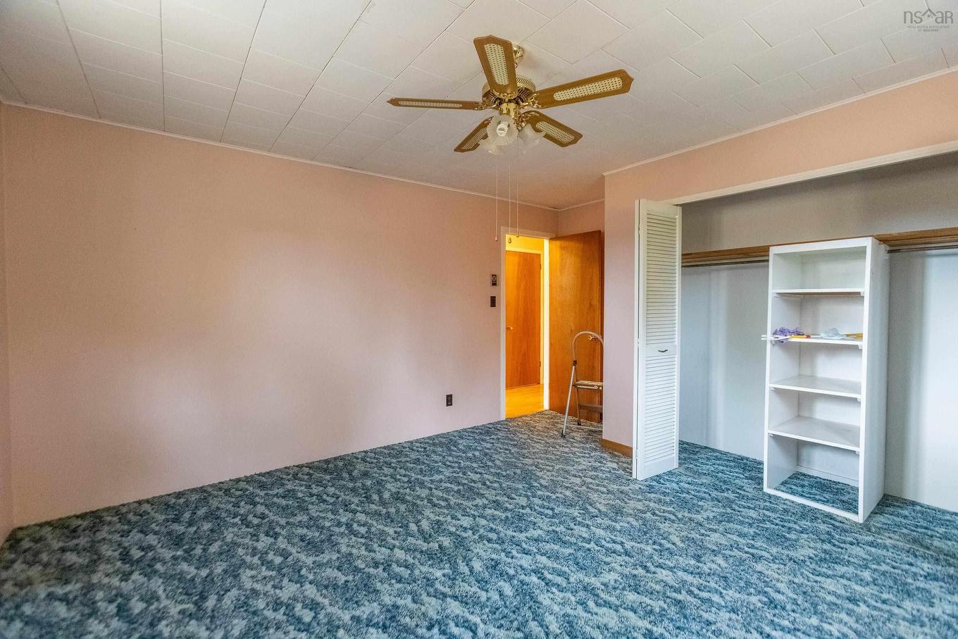 9242 Highway 2, Southampton, NS