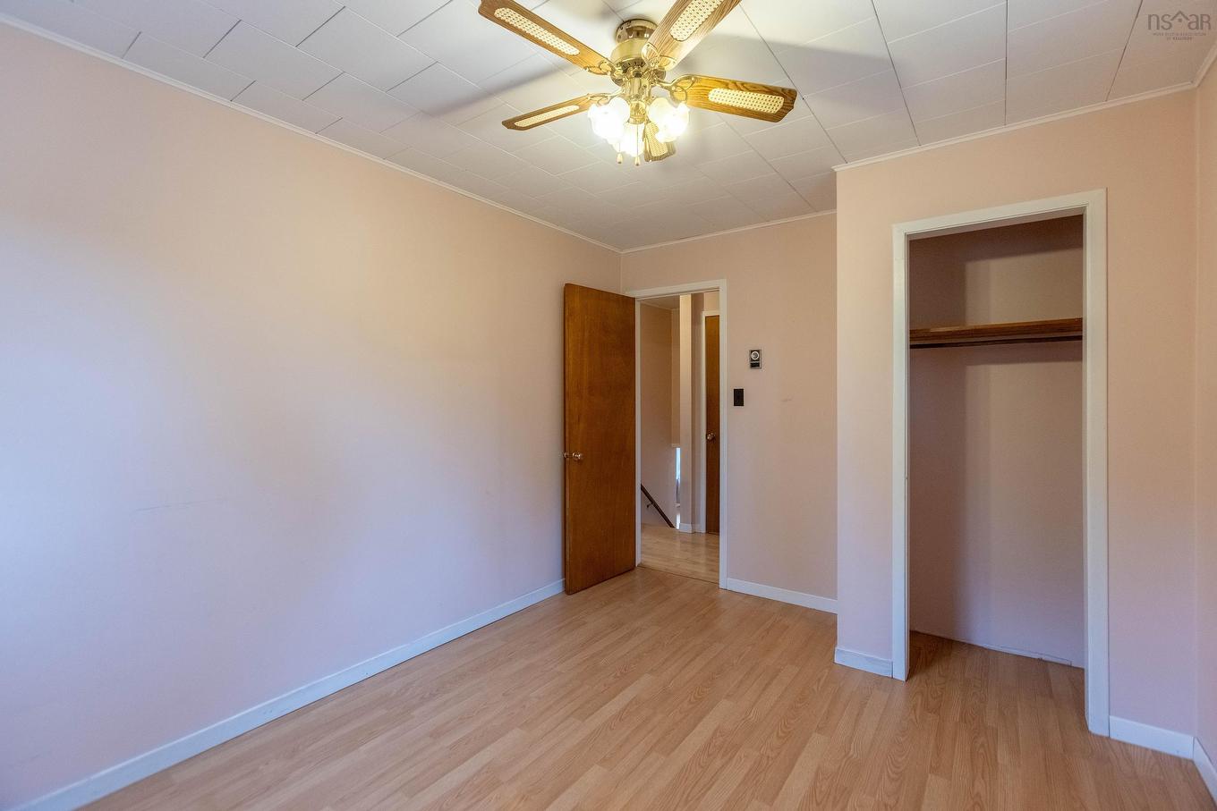 9242 Highway 2, Southampton, NS