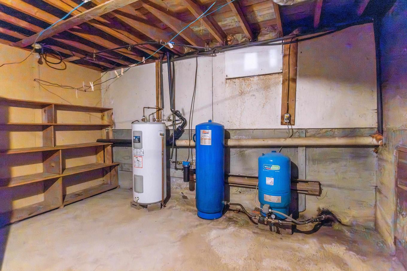 9242 Highway 2, Southampton, NS