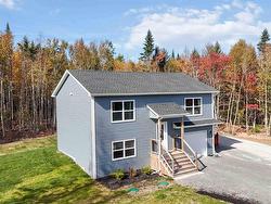 352 East Uniacke Road East Uniacke, NS B0N 1Z0