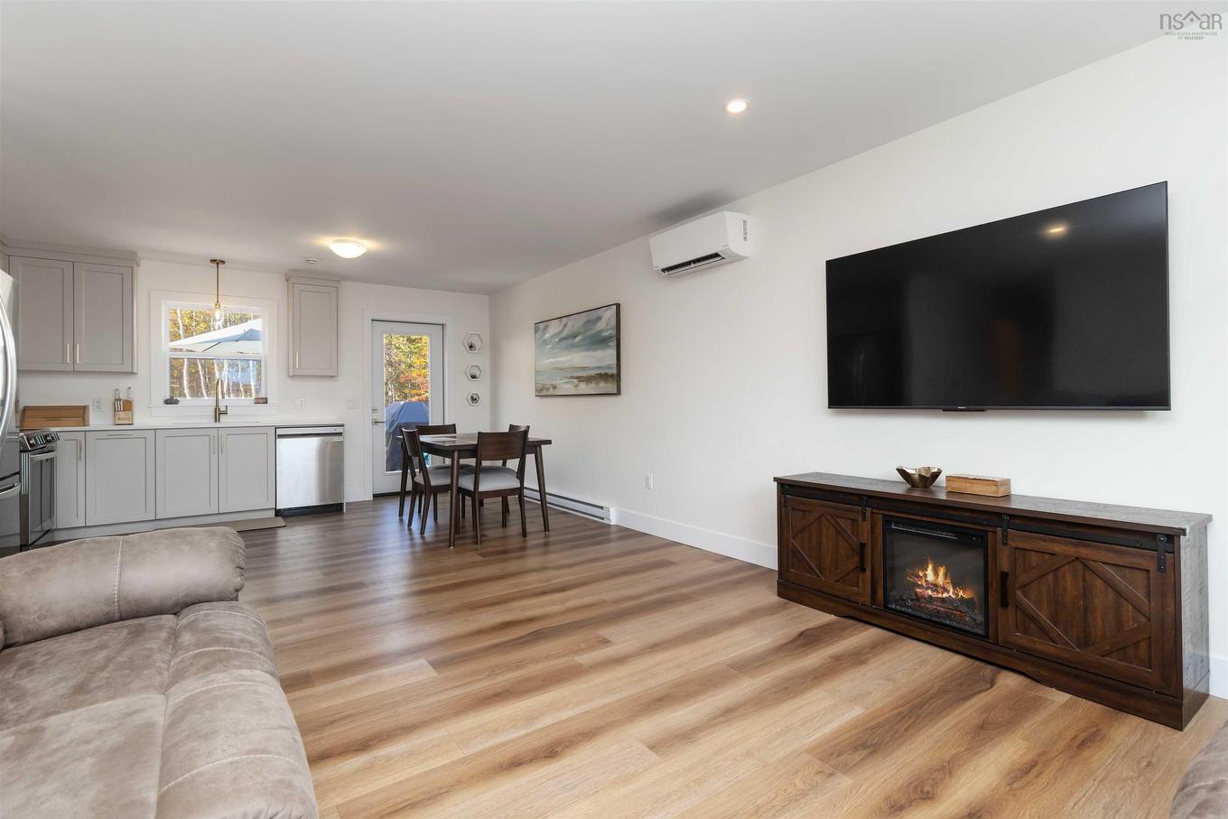 352 East Uniacke Road, East Uniacke, NS