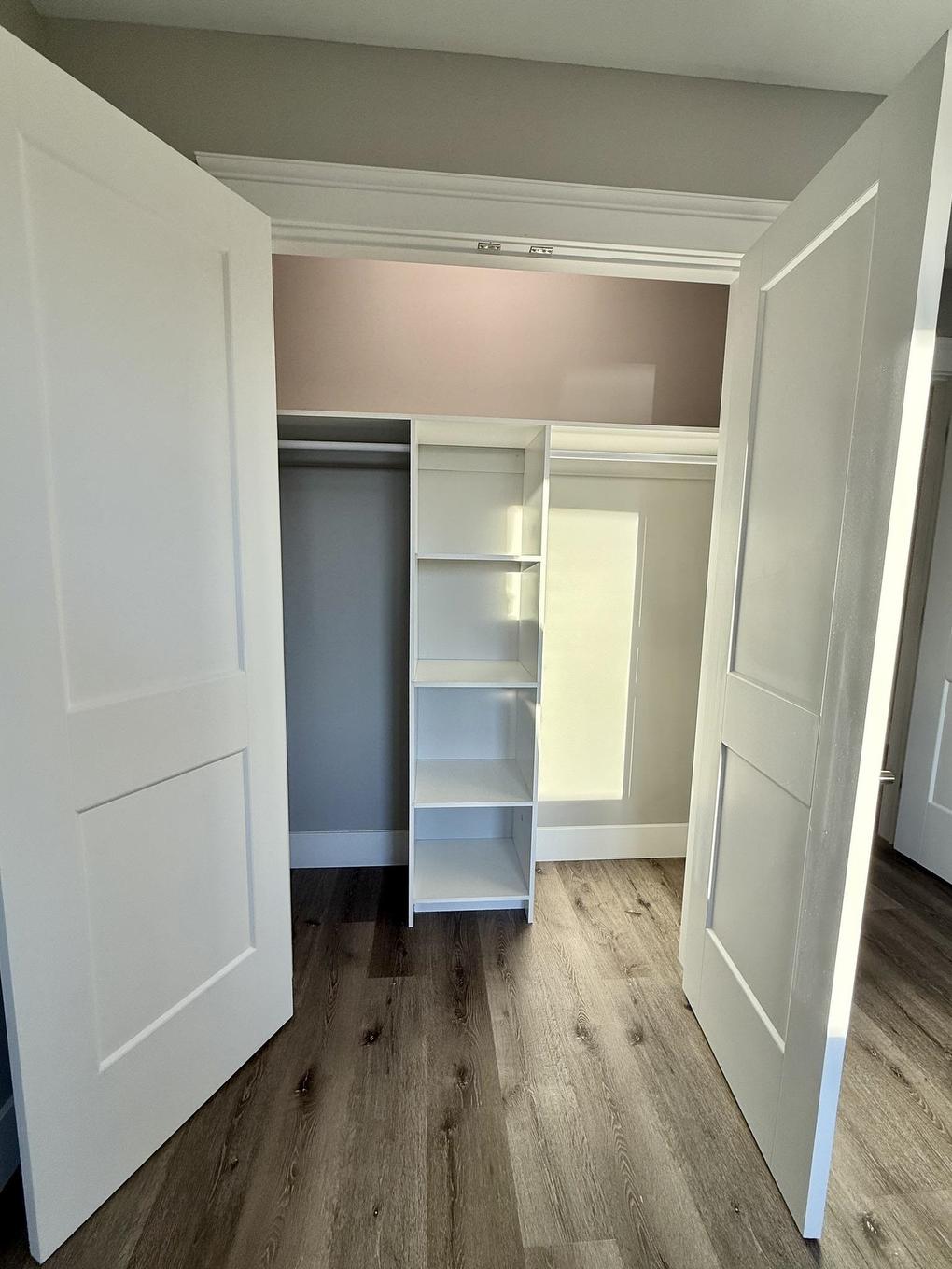 4 12 Harold Court, Cornwall, PE