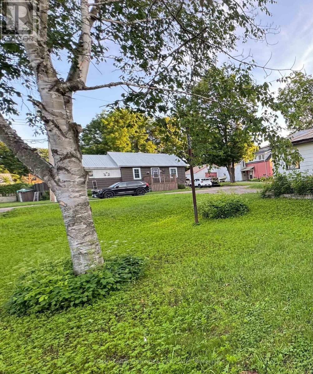 187 Hunter Street, Pembroke, ON