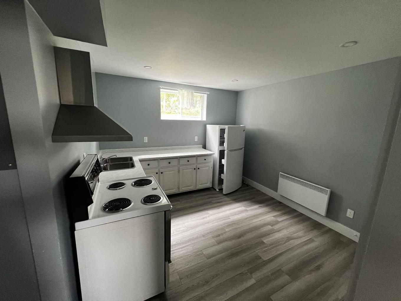 30 Pleasant Street, Kensington, PE