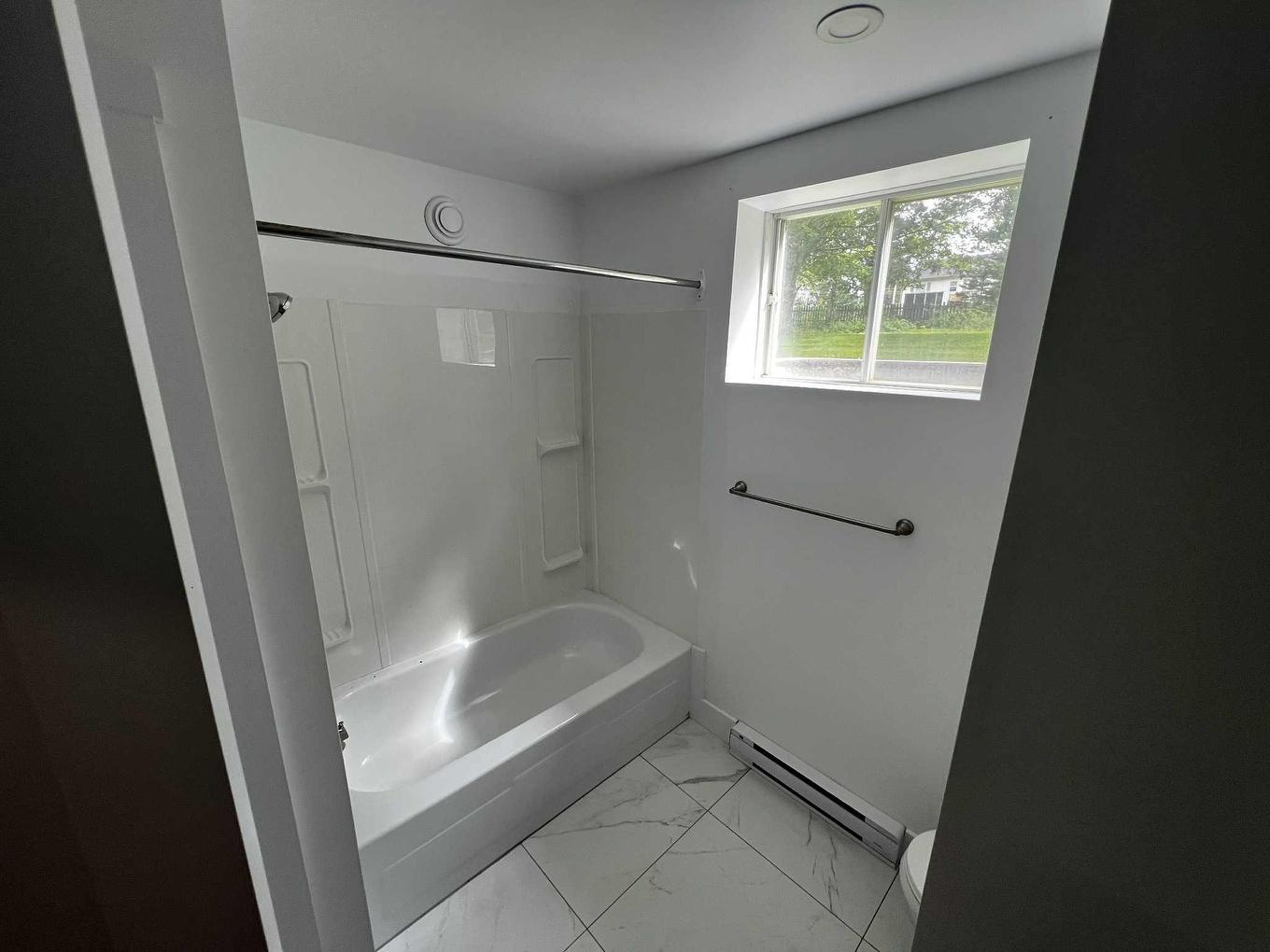 30 Pleasant Street, Kensington, PE