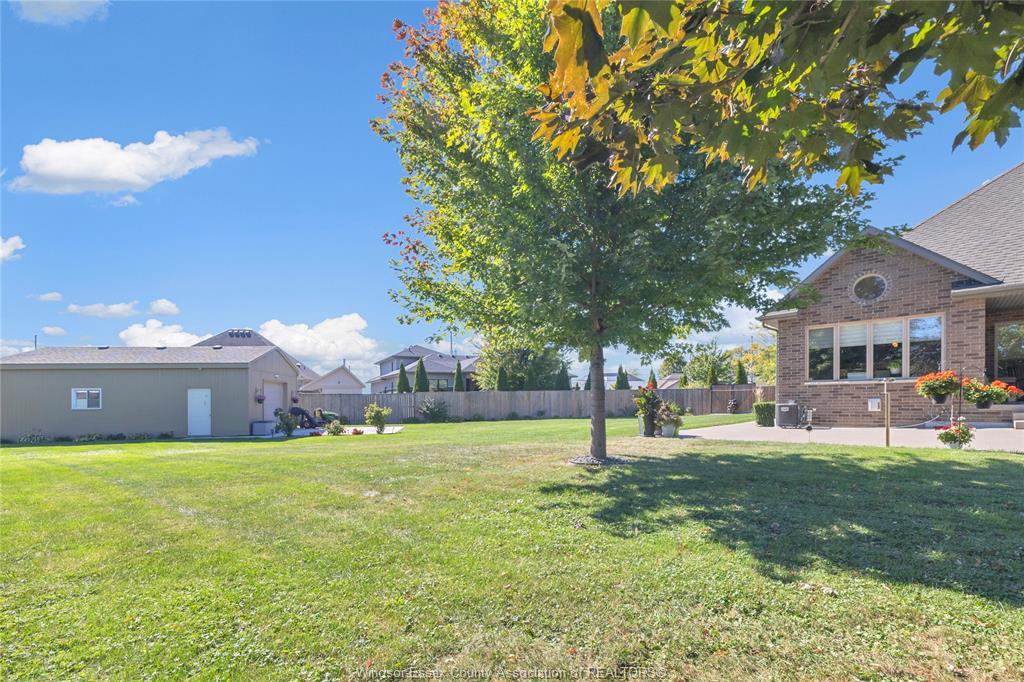 2 Malibu Drive, Leamington, ON