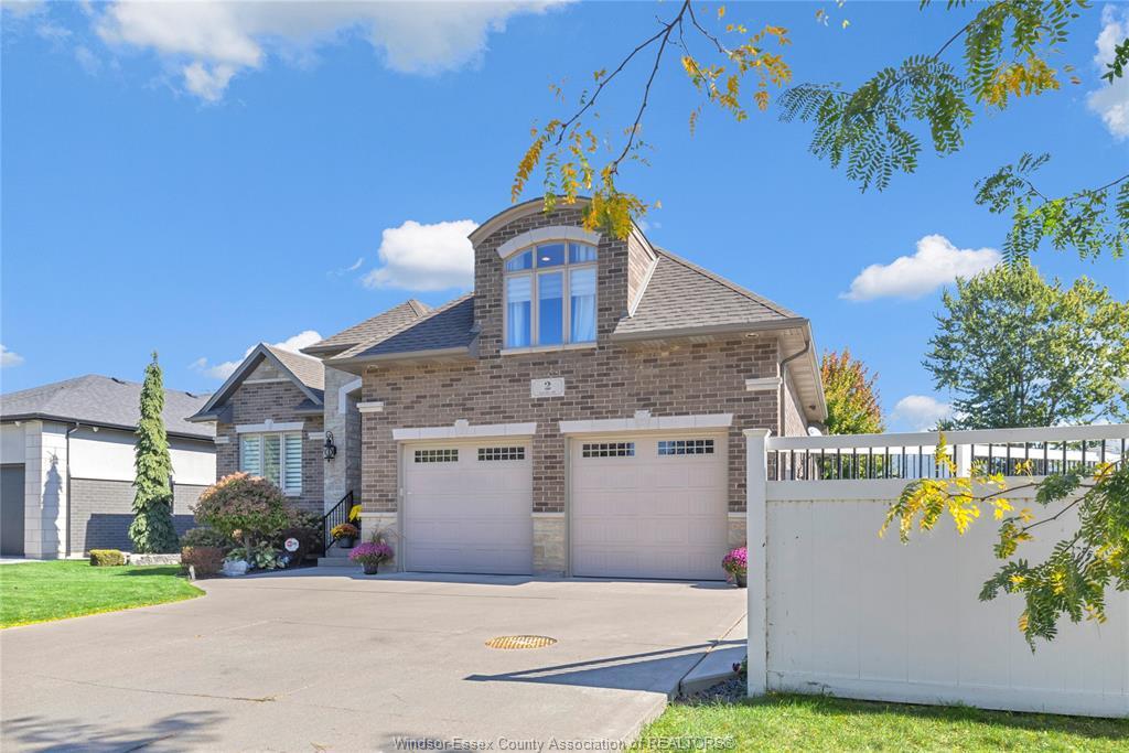 2 Malibu Drive, Leamington, ON