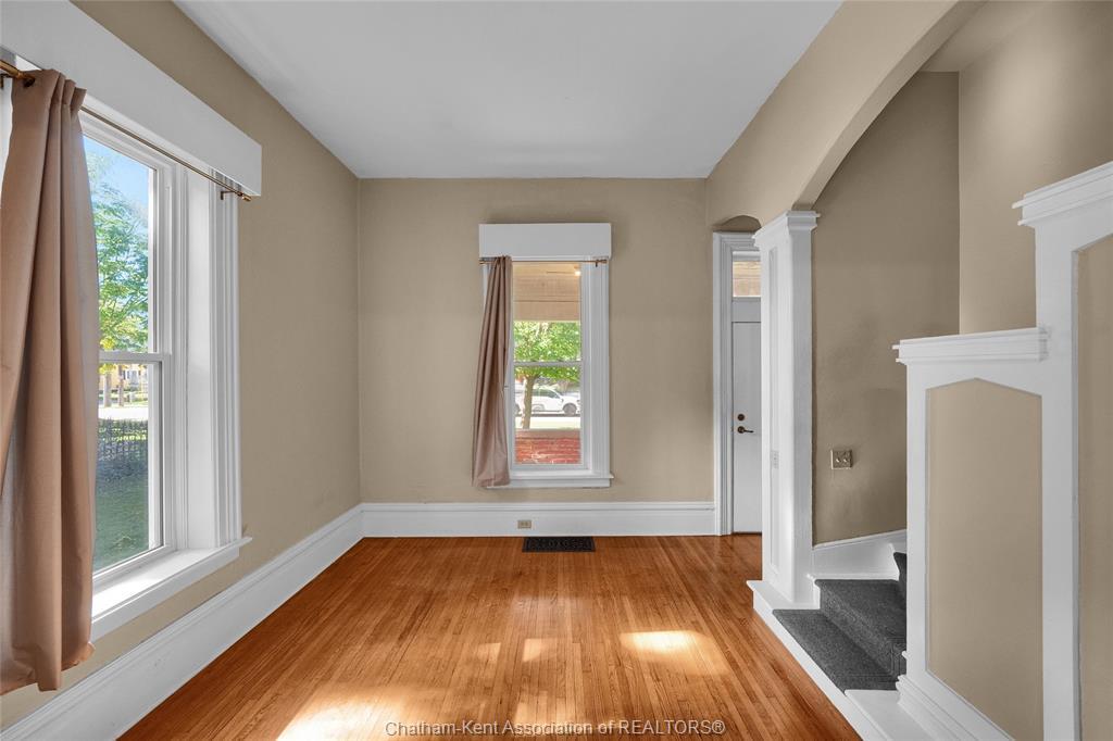 310, 312, 318 Wellington Street West, Chatham, ON