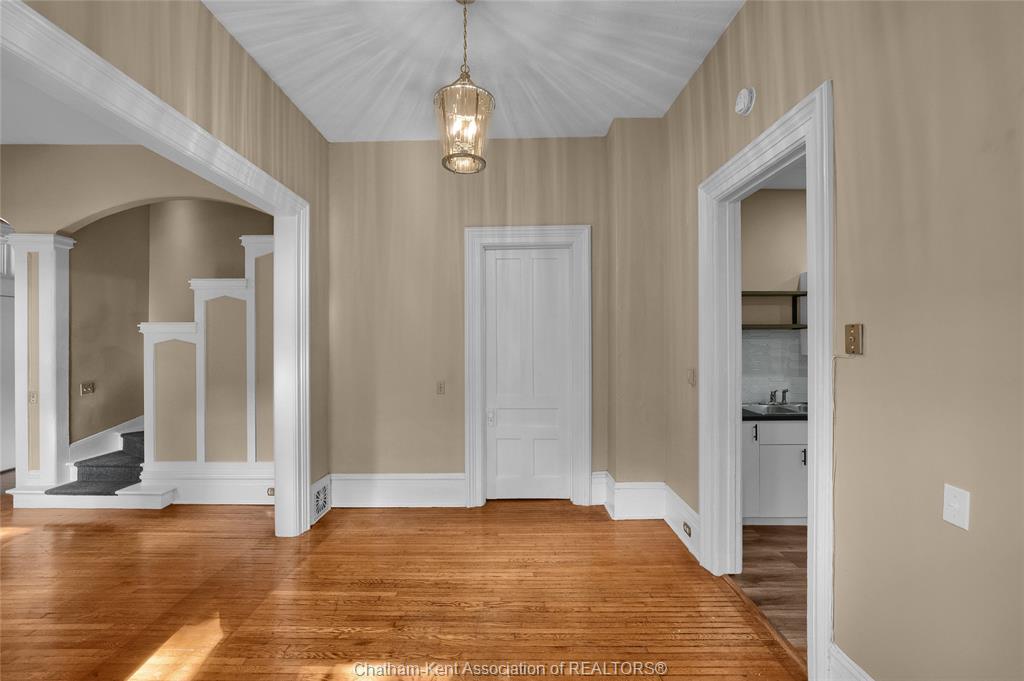 310, 312, 318 Wellington Street West, Chatham, ON