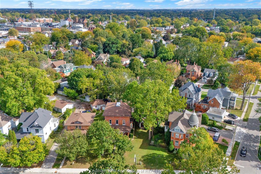 310, 312, 318 Wellington Street West, Chatham, ON