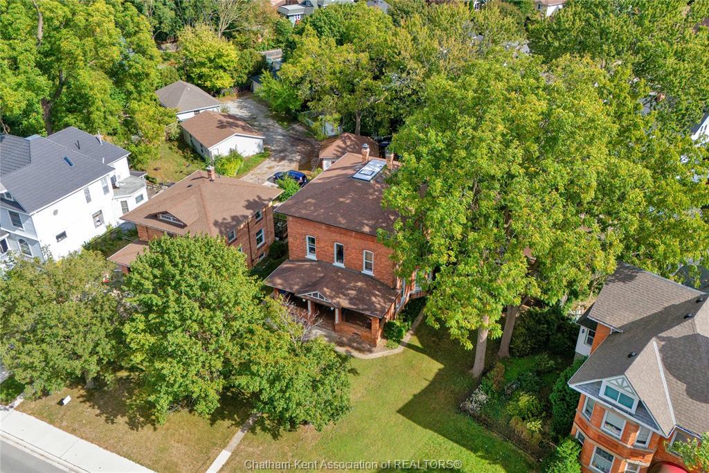 310, 312, 318 Wellington Street West, Chatham, ON