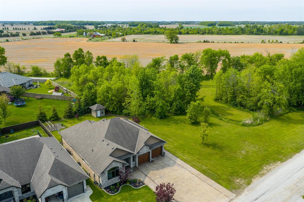 3849 Ferne Avenue, Plympton-Wyoming, ON