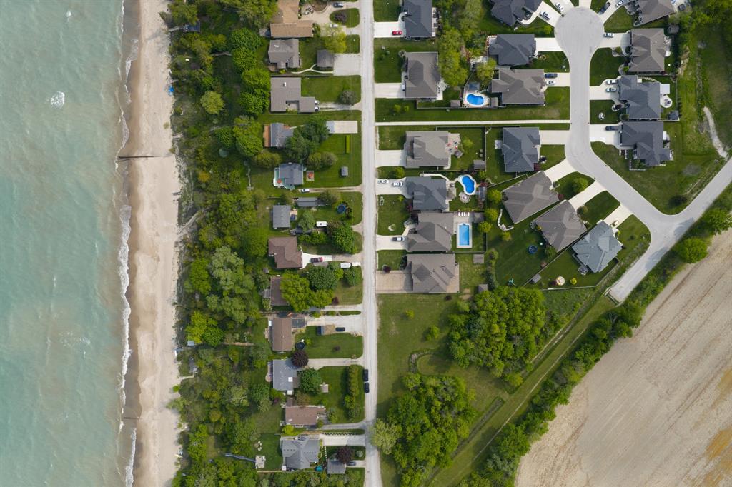 3849 Ferne Avenue, Plympton-Wyoming, ON