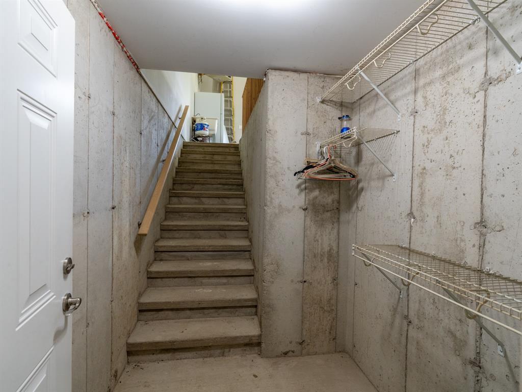 3849 Ferne Avenue, Plympton-Wyoming, ON