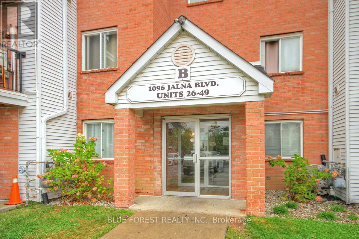 37 - 1096 Jalna Boulevard, London South (South X), ON - Outdoor With Exterior