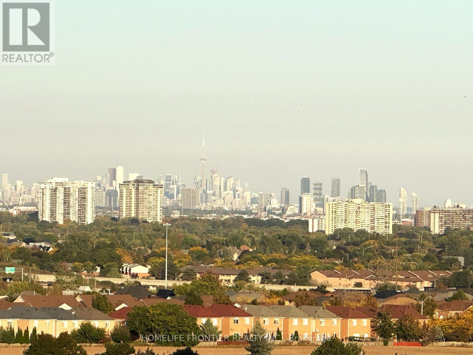 1106 - 55 Eglinton Avenue W, Mississauga, ON - Outdoor With View