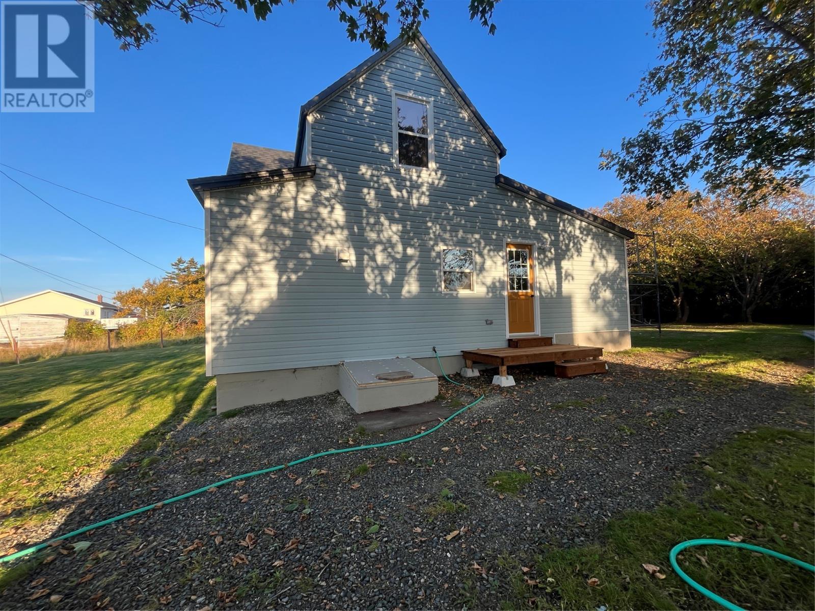 5 Post Office Road, Bell Island, NL - Outdoor