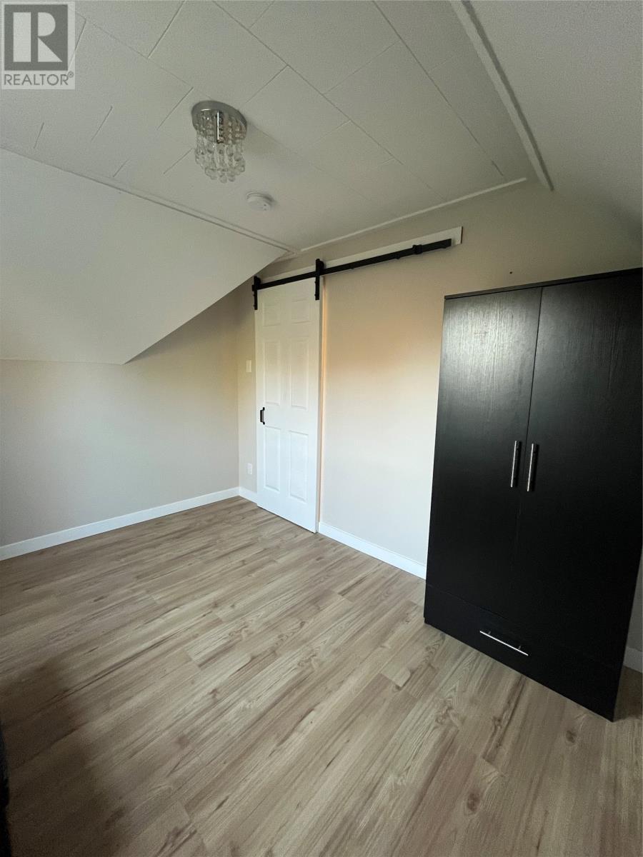 5 Post Office Road, Bell Island, NL - Indoor