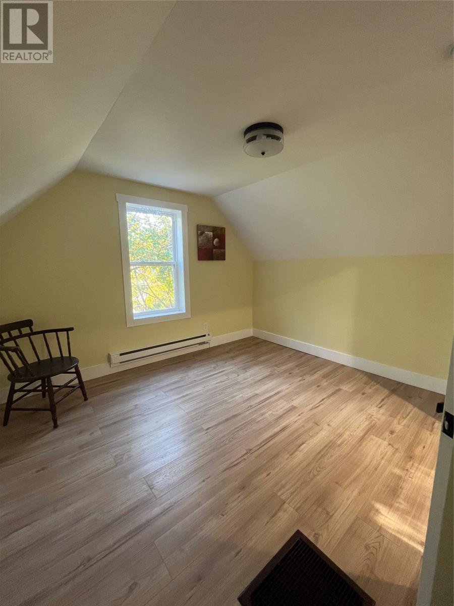 5 Post Office Road, Bell Island, NL - Indoor Photo Showing Other Room