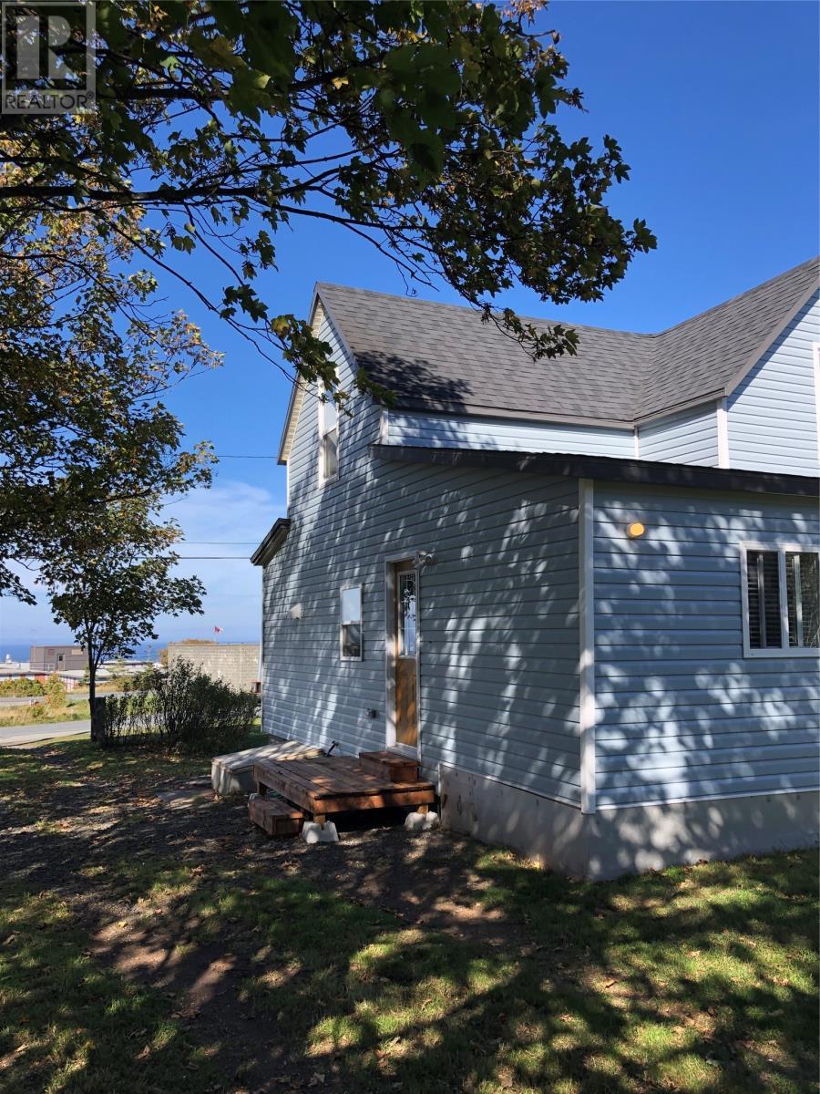 5 Post Office Road, Bell Island, NL - Outdoor