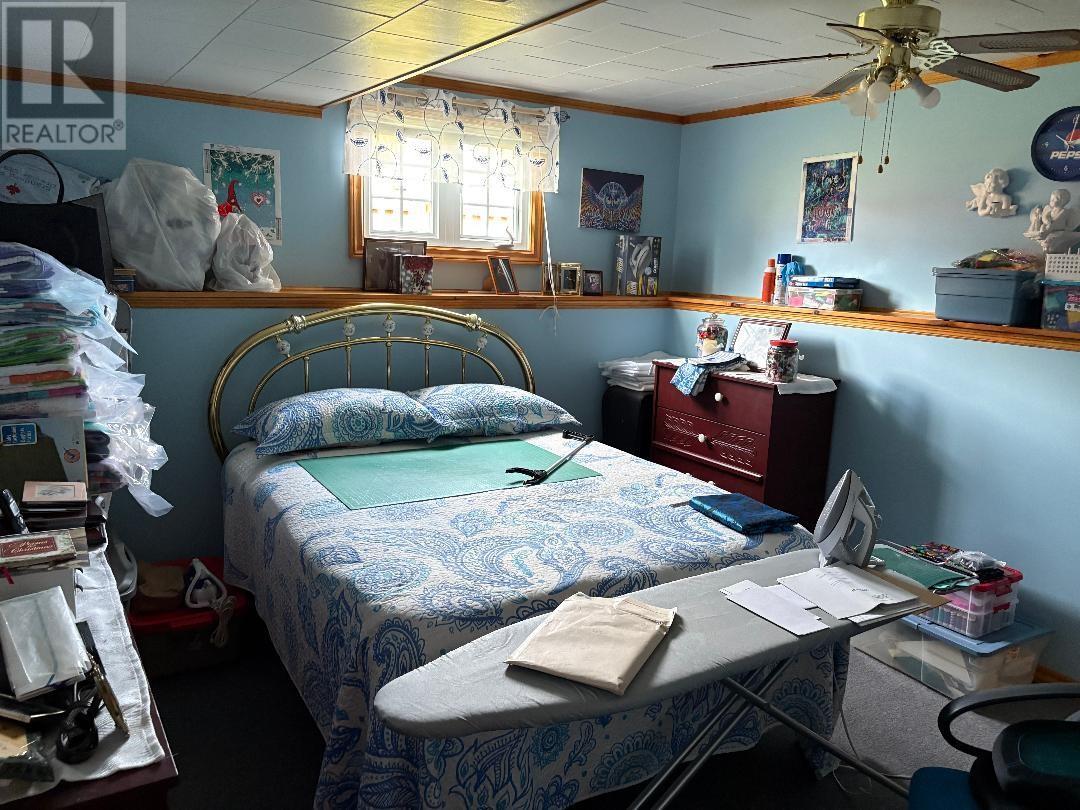23 Middle Road, Roberts Arm, NL - Indoor Photo Showing Bedroom