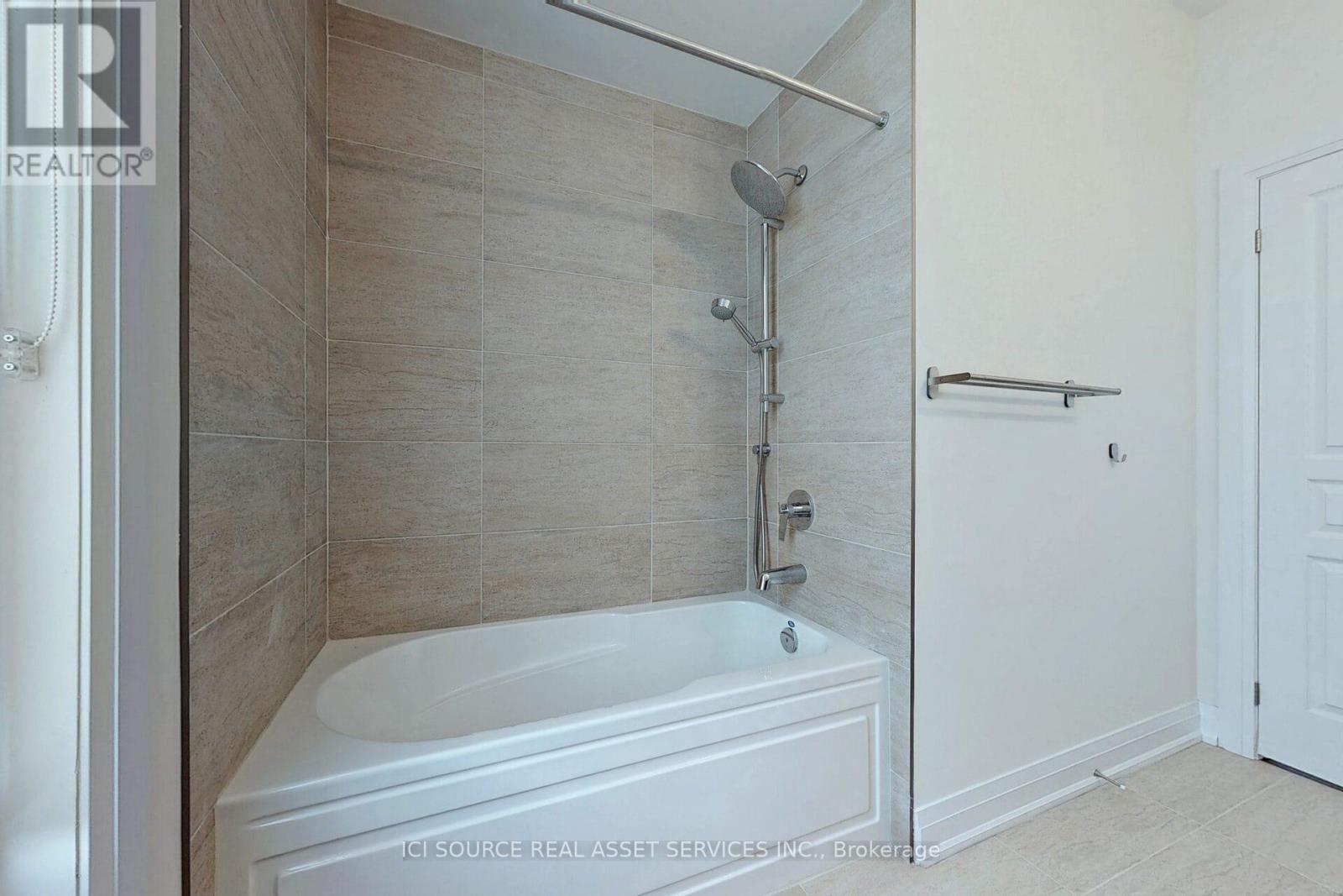 10 Wellers Way, Quinte West, ON - Indoor Photo Showing Bathroom