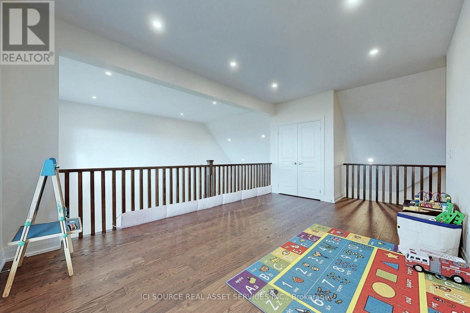 10 Wellers Way, Quinte West, ON - Indoor Photo Showing Other Room