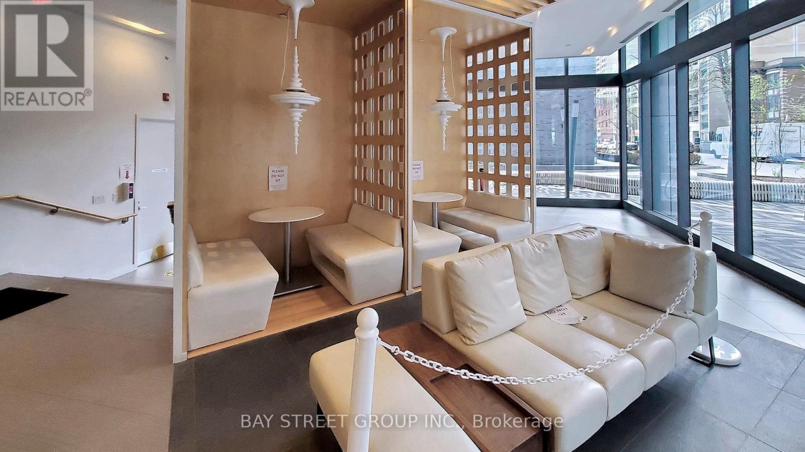 1201 - 45 Charles Street E, Toronto, ON - Indoor