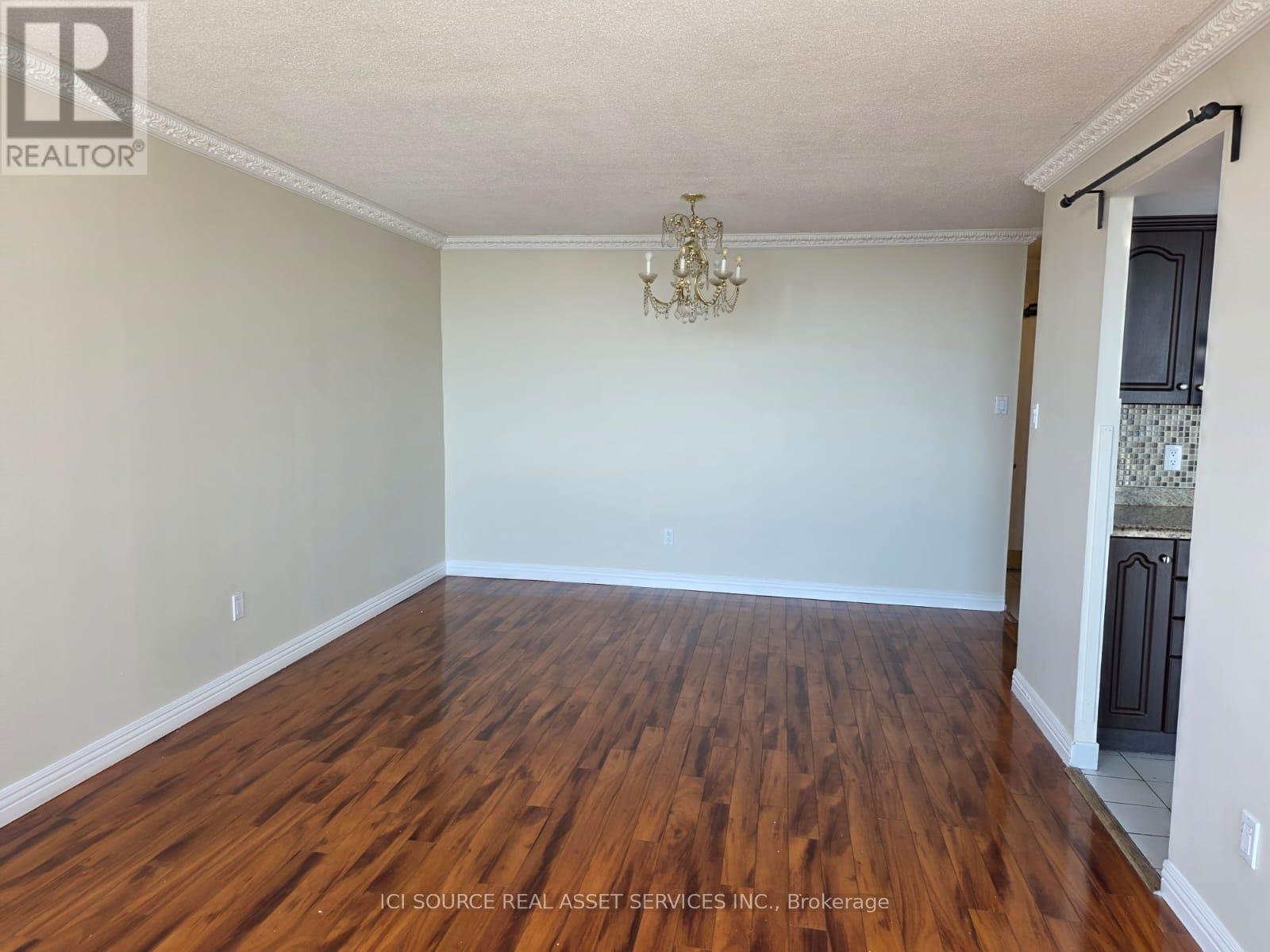 1710 - 350 Webb Drive, Mississauga, ON - Indoor Photo Showing Other Room