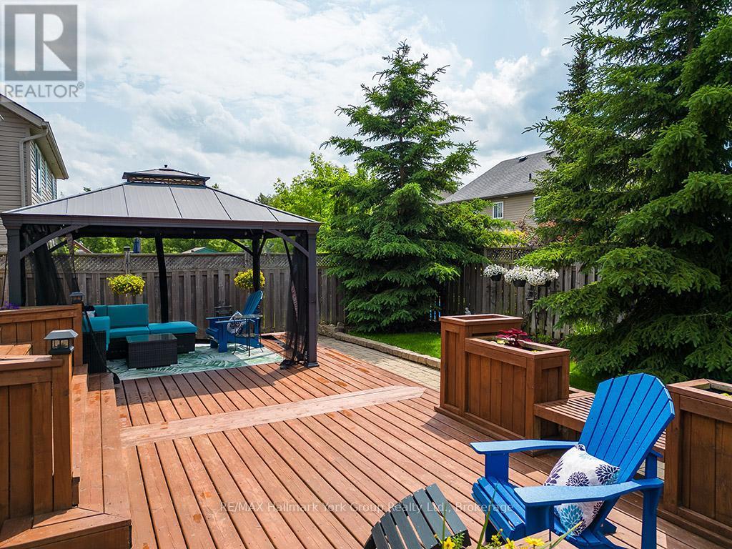 34 Davis Street, Collingwood, ON - Outdoor With Deck Patio Veranda