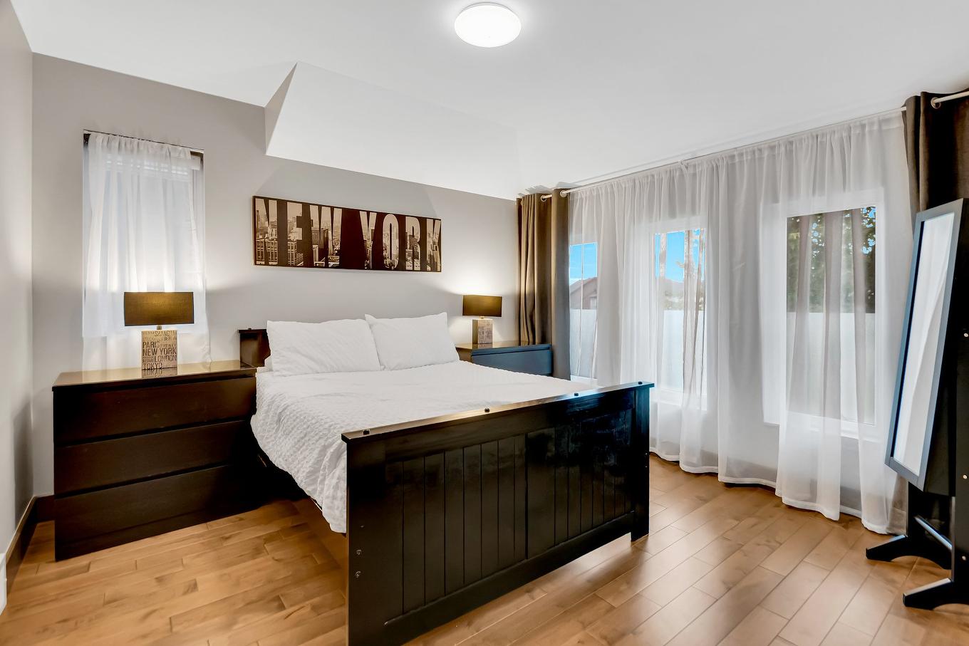 Bedroom - 37 Rue Henri-Ladouceur, Mercier, QC - Indoor Photo Showing Bedroom