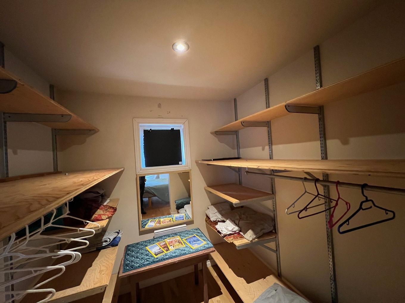 Storage - 499 Route Cox, Bonaventure, QC - Indoor