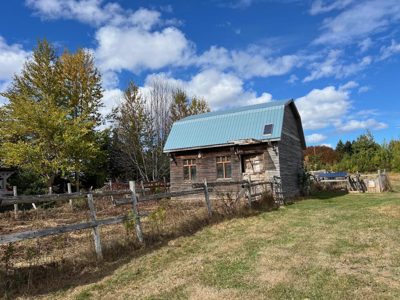 Barn - 499 Route Cox, Bonaventure, QC - Outdoor