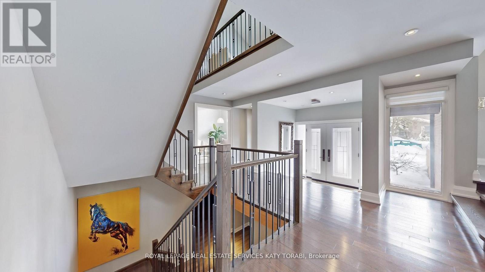 136 Denlow Boulevard, Toronto, ON - Indoor Photo Showing Other Room