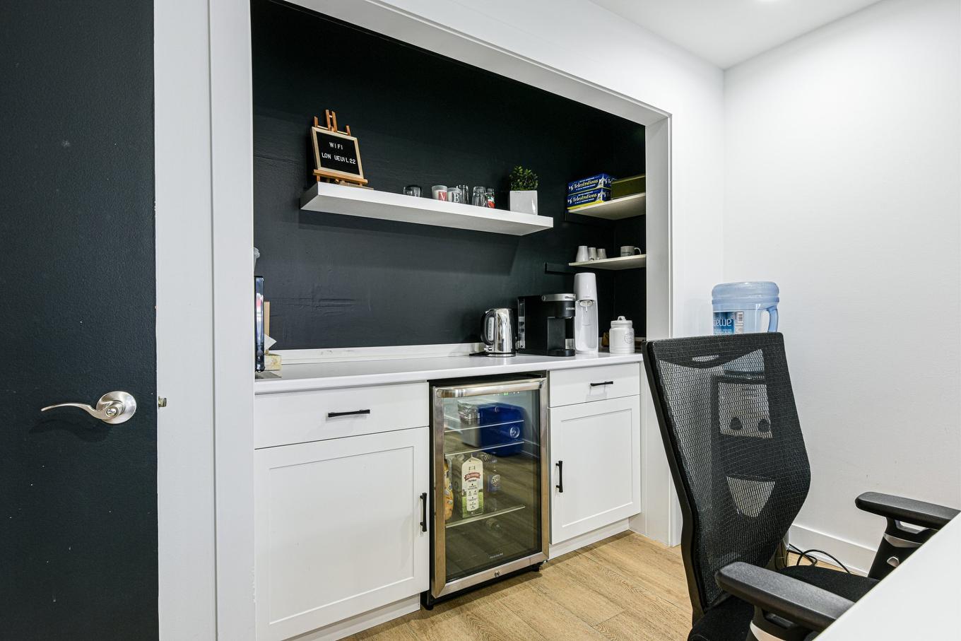 Bureau - 1376 - 1380 Boul. Roland-Therrien, Longueuil (Le Vieux-Longueuil), QC - Indoor