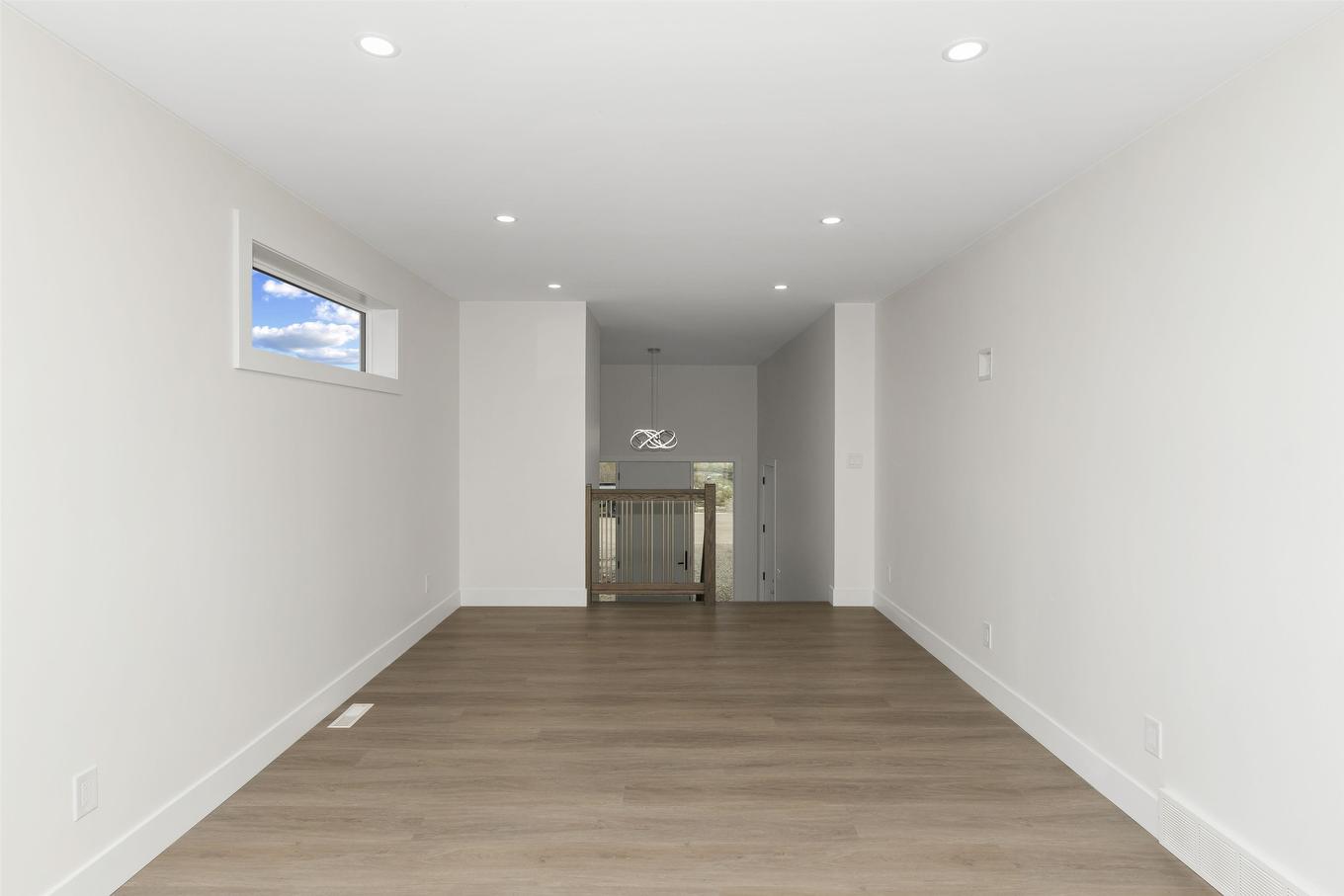 205 Bruin Crescent, Thunder Bay, ON - Indoor Photo Showing Other Room