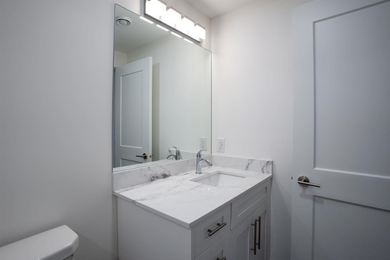 205 Bruin Crescent, Thunder Bay, ON - Indoor Photo Showing Bathroom